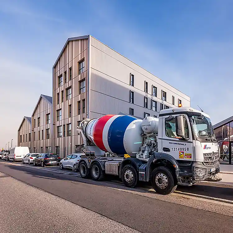 CEMEX participates in second largest vehicle storage building in the ...
